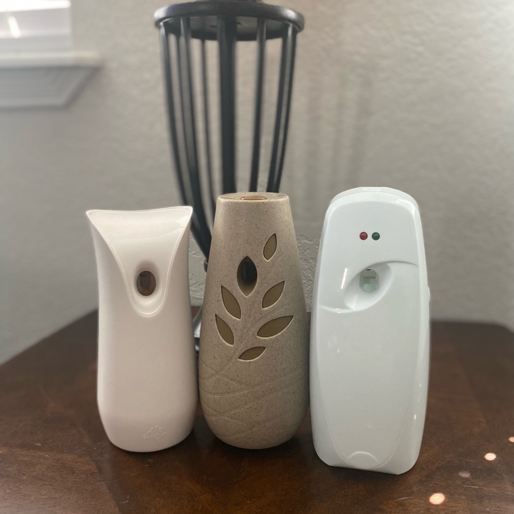 3 Automatic Air Fresheners